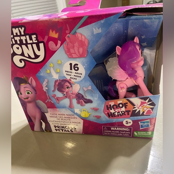 My Little Pony Make Your Mark Mark Magic Princess Pipp Petals Hoof To Heart - Picture 1 of 8